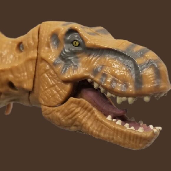 Hasbro Jurassic World Chomping Attack Tyrannosaurus Rex T-Rex Dinosaur 9" - Picture 1 of 7